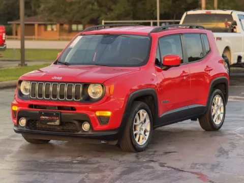 More photos of 2019 Jeep Renegade Latitude at Auto Boutique Texas, TX