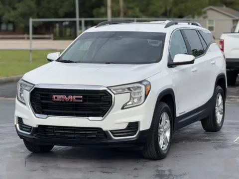More photos of 2023 GMC Terrain SLE at Auto Boutique Texas, TX