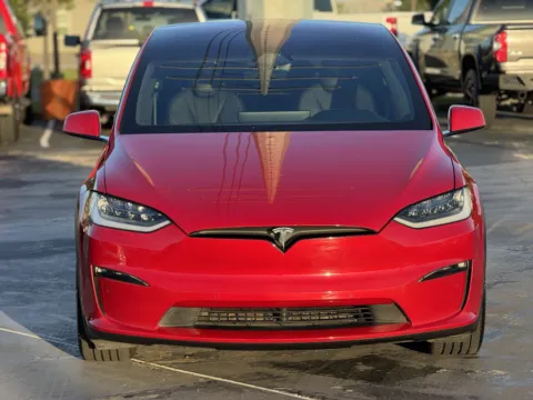 More photos of 2022 Tesla Model X Plaid at Auto Boutique Texas, TX