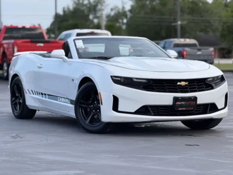 Photos of 2019 Chevrolet Camaro 1LT for sale in Alvin, TX at Auto Boutique Texas