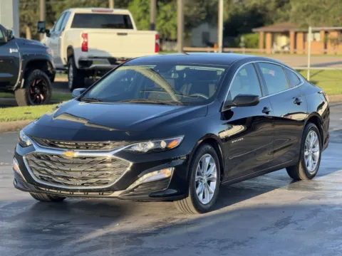 More photos of 2024 Chevrolet Malibu LT at Auto Boutique Texas, TX