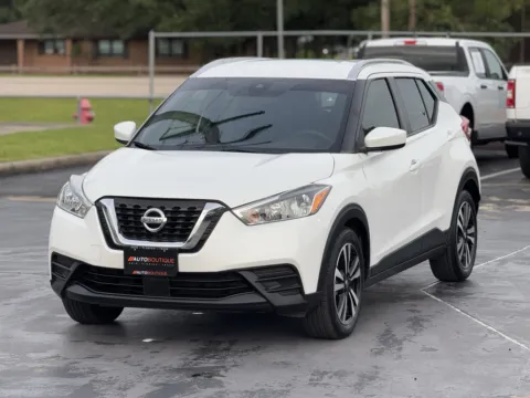 More photos of 2020 Nissan Kicks SV at Auto Boutique Texas, TX