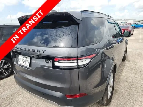 More photos of 2018 Land Rover Discovery SE at Auto Boutique Texas, TX