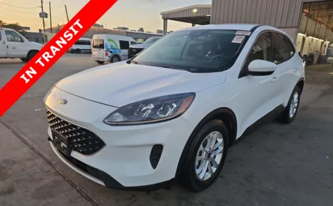 White 2020 Ford Escape SE for sale in Alvin, TX
