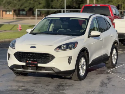 More photos of 2020 Ford Escape SE at Auto Boutique Texas, TX