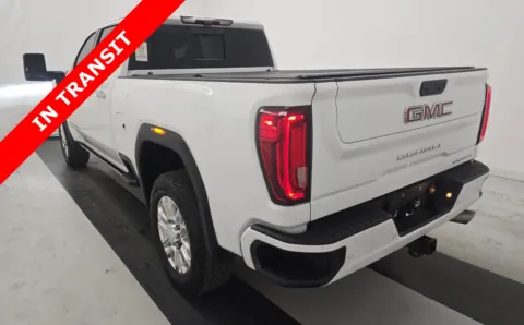 More photos of 2022 GMC Sierra 2500HD Denali at Auto Boutique Texas, TX