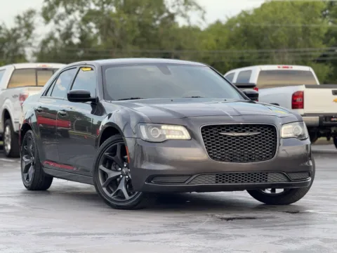 Photos of 2020 Chrysler 300 Touring for sale in Alvin, TX at Auto Boutique Texas
