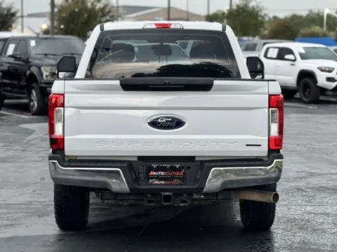 More photos of 2019 Ford Super Duty F-250 SRW XL at Auto Boutique Texas, TX
