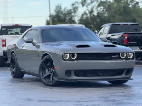 Photos of 2019 Dodge Challenger SRT Hellcat for sale in Alvin, TX at Auto Boutique Texas