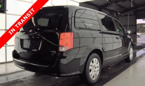 More photos of 2016 Dodge Grand Caravan SE at Auto Boutique Texas, TX