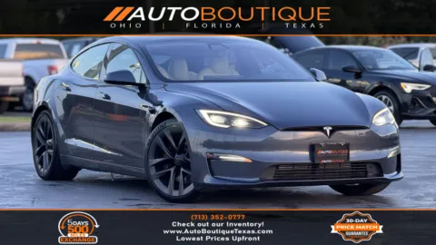 Silver 2022 Tesla Model S Plaid for sale in Alvin, TX