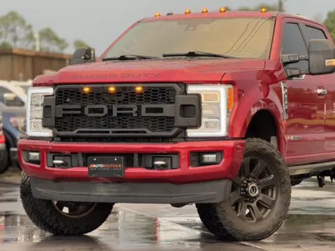 More photos of 2017 Ford Super Duty F-250 SRW Platinum at Auto Boutique Texas, TX