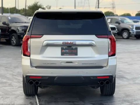 More photos of 2022 GMC Yukon XL Denali at Auto Boutique Texas, TX