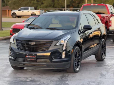 Another view of 2019 Cadillac XT5 FWD for sale in Alvin, TX at Auto Boutique Texas