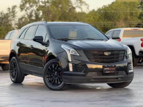 Photos of 2019 Cadillac XT5 FWD for sale in Alvin, TX at Auto Boutique Texas