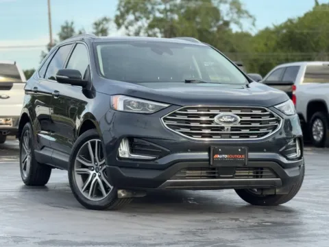 Photos of 2022 Ford Edge Titanium for sale in Alvin, TX at Auto Boutique Texas