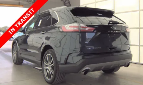 More photos of 2022 Ford Edge Titanium at Auto Boutique Texas, TX