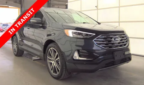 Another view of 2022 Ford Edge Titanium for sale in Alvin, TX at Auto Boutique Texas