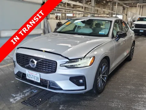 Silver 2022 Volvo S60 Momentum for sale in Alvin, TX