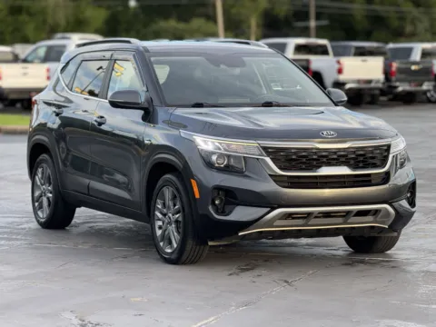 Photos of 2021 Kia Seltos S for sale in Alvin, TX at Auto Boutique Texas