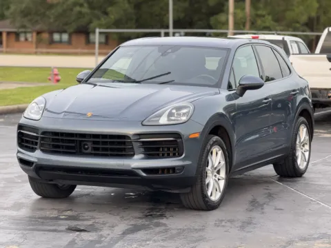 More photos of 2019 Porsche Cayenne at Auto Boutique Texas, TX