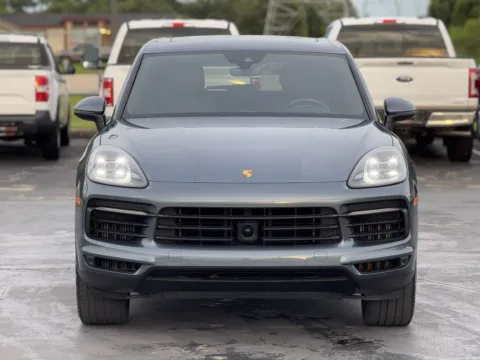 Another view of 2019 Porsche Cayenne for sale in Alvin, TX at Auto Boutique Texas
