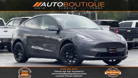 Gray 2025 Tesla Model Y Long Range for sale in Alvin, TX