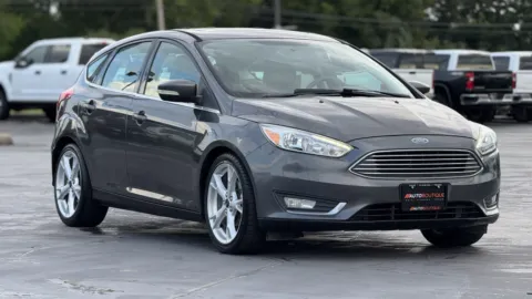 Silver 2015 Ford Focus Titanium for sale in Alvin, TX