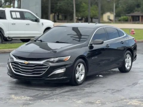 More photos of 2023 Chevrolet Malibu LS at Auto Boutique Texas, TX