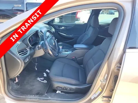 More photos of 2018 Chevrolet Malibu LT at Auto Boutique Texas, TX