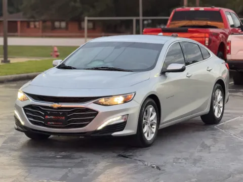 More photos of 2021 Chevrolet Malibu LT at Auto Boutique Texas, TX