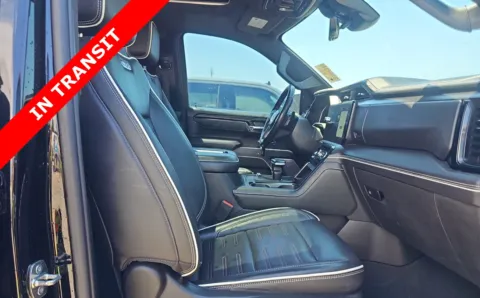 More photos of 2022 GMC Sierra 1500 AT4X at Auto Boutique Texas, TX