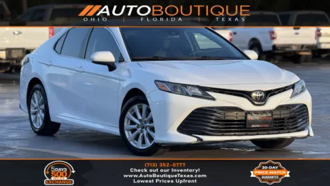 Brown 2018 Toyota Camry LE for sale in Alvin, TX