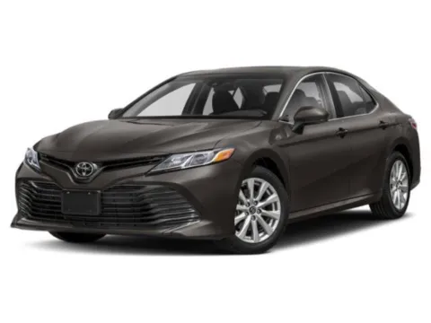Red 2018 Toyota Camry LE for sale in Alvin, TX