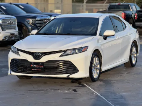 Another view of 2018 Toyota Camry LE for sale in Alvin, TX at Auto Boutique Texas