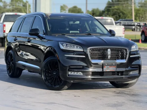 Photos of 2021 Lincoln Aviator Reserve for sale in Alvin, TX at Auto Boutique Texas