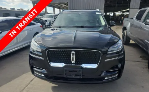 Another view of 2021 Lincoln Aviator Reserve for sale in Alvin, TX at Auto Boutique Texas