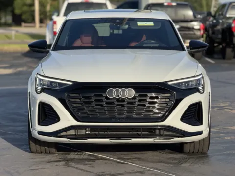 More photos of 2024 Audi SQ8 e-tron Sportback Prestige at Auto Boutique Texas, TX