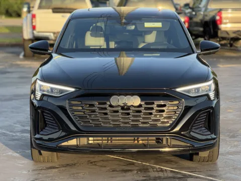 More photos of 2024 Audi Q8 e-tron Sportback S line Prestige at Auto Boutique Texas, TX