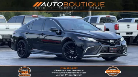 Black 2022 Toyota Camry XSE for sale in Alvin, TX
