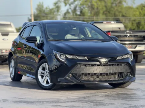 Photos of 2020 Toyota Corolla Hatchback SE for sale in Alvin, TX at Auto Boutique Texas