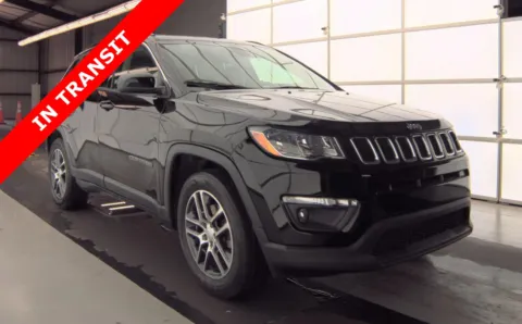 Another view of 2019 Jeep Compass Latitude w Sun Wheel Pkg for sale in Alvin, TX at Auto Boutique Texas