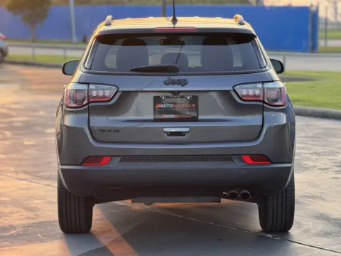 More photos of 2018 Jeep Compass Altitude at Auto Boutique Texas, TX