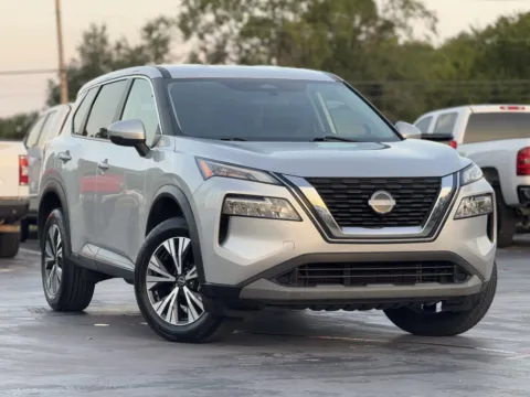 Photos of 2022 Nissan Rogue SV for sale in Alvin, TX at Auto Boutique Texas