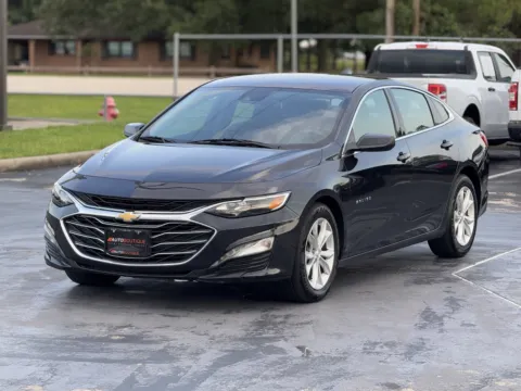 More photos of 2023 Chevrolet Malibu LT at Auto Boutique Texas, TX