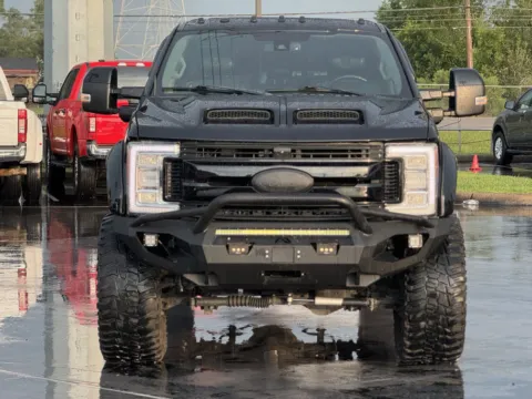 More photos of 2017 Ford Super Duty F-250 SRW Lariat at Auto Boutique Texas, TX