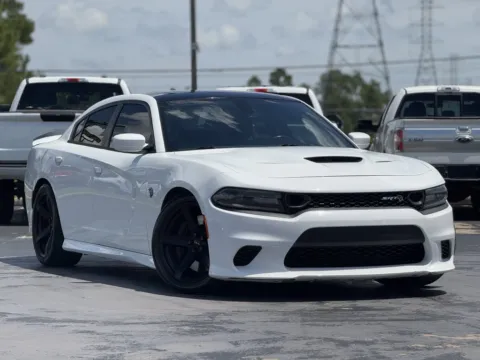 Photos of 2019 Dodge Charger SRT Hellcat for sale in Alvin, TX at Auto Boutique Texas