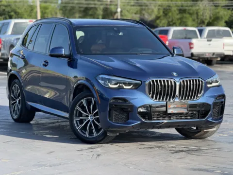 Photos of 2022 BMW X5 sDrive40i for sale in Alvin, TX at Auto Boutique Texas