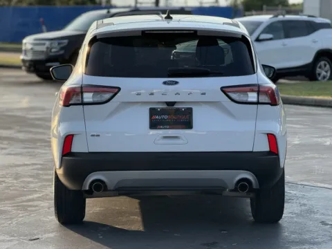 More photos of 2022 Ford Escape SE at Auto Boutique Texas, TX