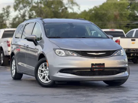 Photos of 2021 Chrysler Voyager LXI for sale in Alvin, TX at Auto Boutique Texas